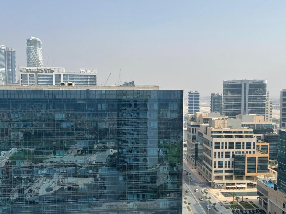 Magnificent - Damac Distinction Downtown Apartment ดูไบ ภายนอก รูปภาพ