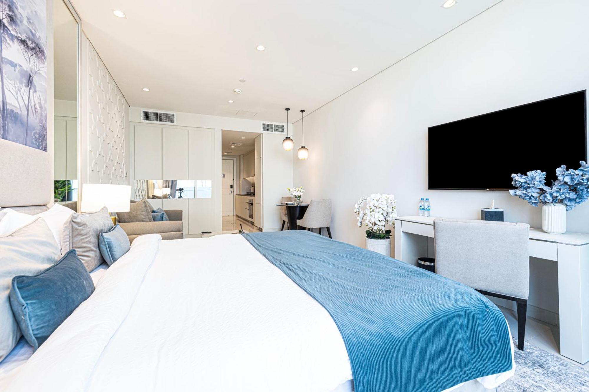 Magnificent - Damac Distinction Downtown Apartment ดูไบ ภายนอก รูปภาพ