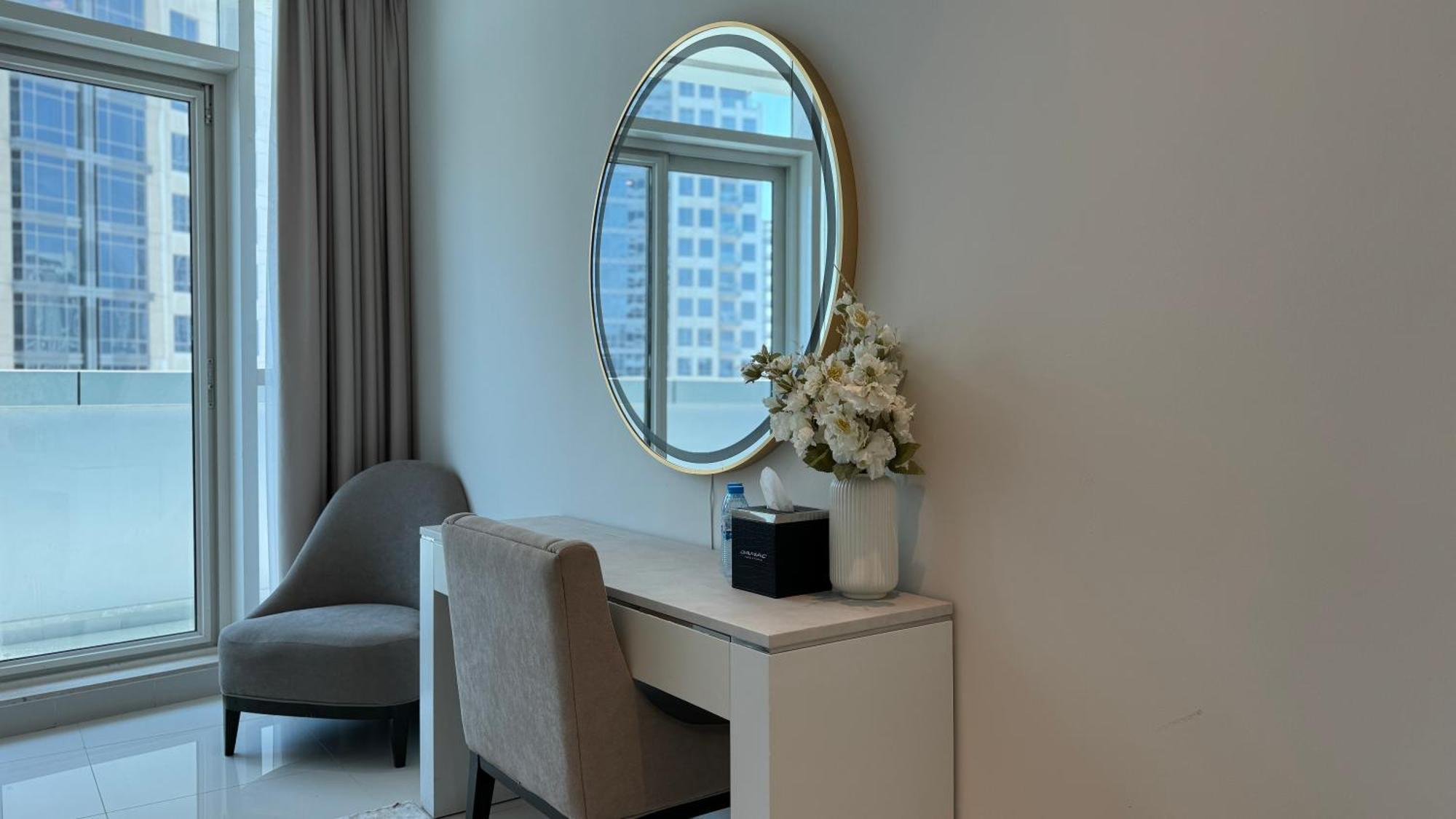 Magnificent - Damac Distinction Downtown Apartment ดูไบ ภายนอก รูปภาพ