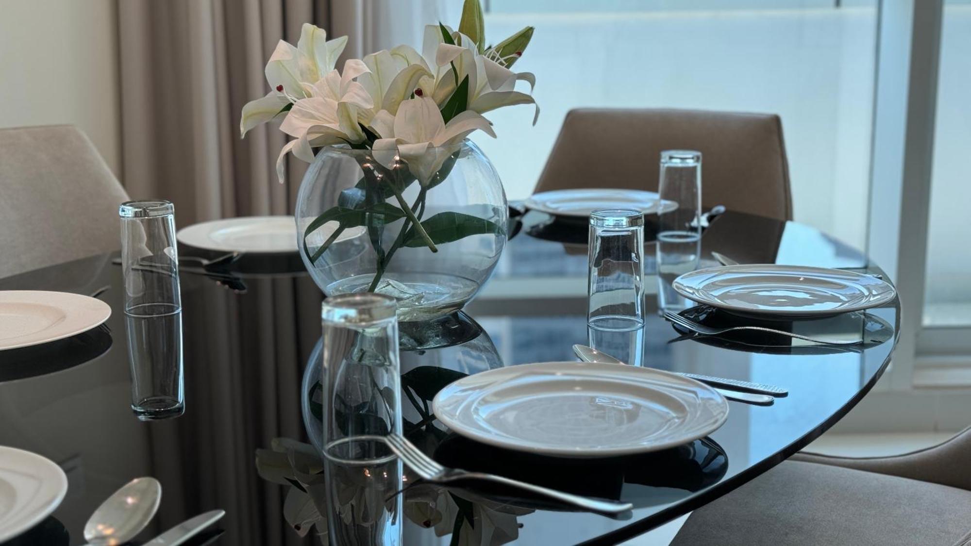 Magnificent - Damac Distinction Downtown Apartment ดูไบ ภายนอก รูปภาพ
