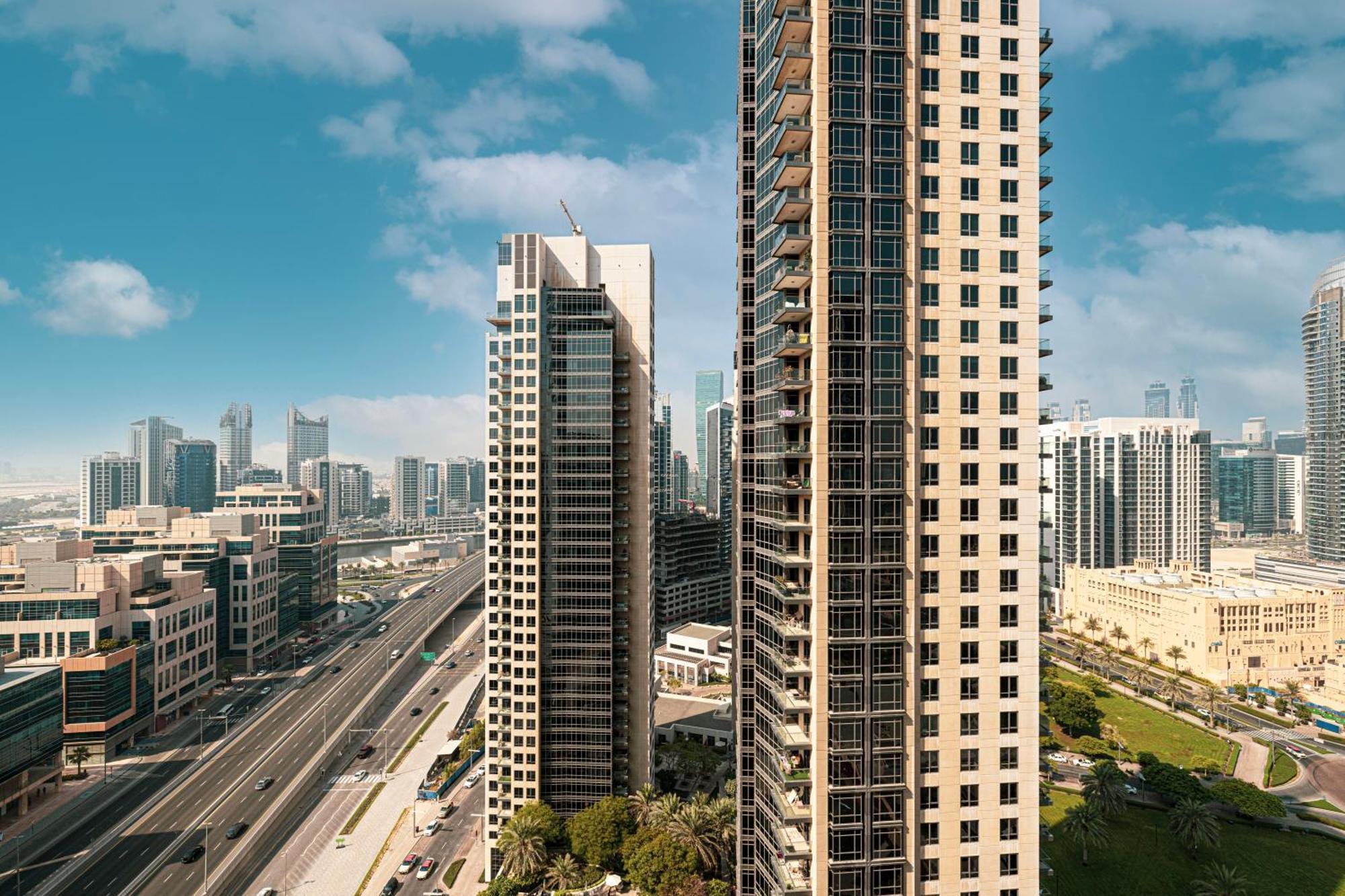 Magnificent - Damac Distinction Downtown Apartment ดูไบ ภายนอก รูปภาพ