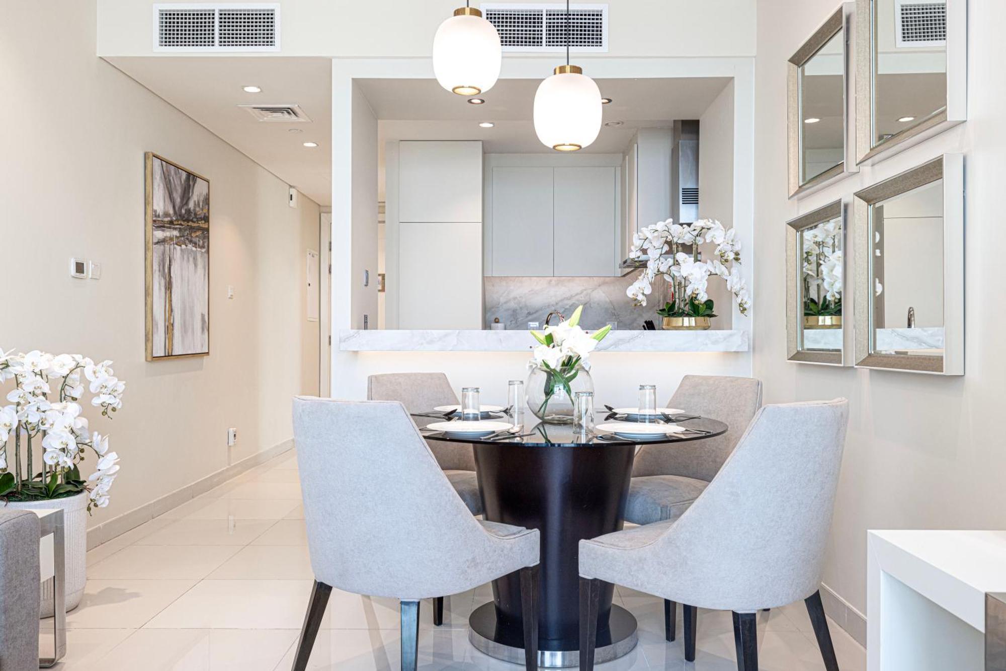 Magnificent - Damac Distinction Downtown Apartment ดูไบ ภายนอก รูปภาพ